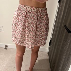 Soprano floral skirt lacy